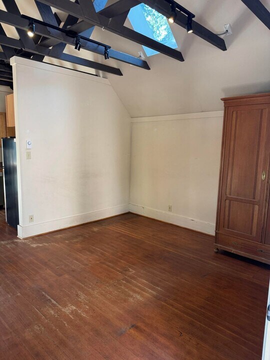 167 Crawford Ave in Mammoth Lakes, CA - Building Photo