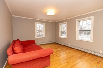 26 Center St in Rhinebeck, NY - Building Photo - Building Photo