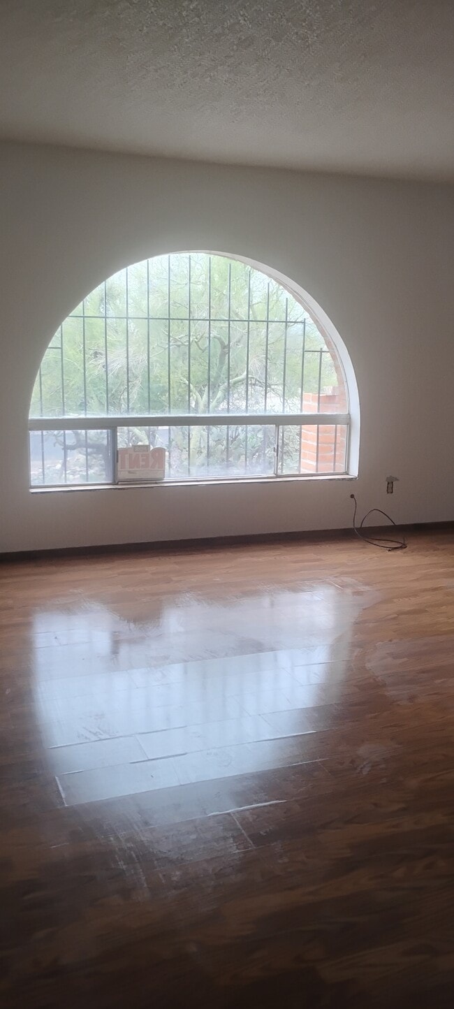 property at 3535 E Guthrie Mountain Pl