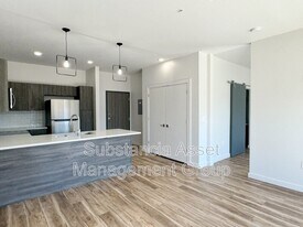 1653 Midtown Pl in Midwest City, OK - Building Photo