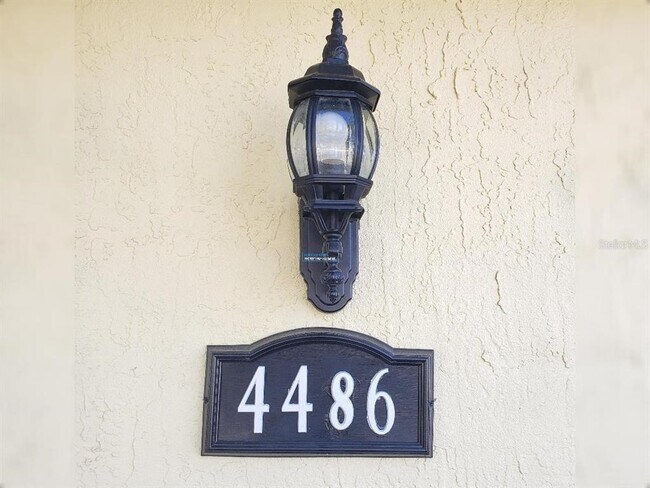 4486 Yorkshire Ave in Spring Hill, FL - Building Photo - Building Photo