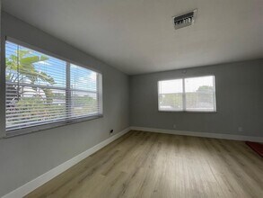 1930 SW 28th St, Unit C in Fort Lauderdale, FL - Building Photo - Building Photo