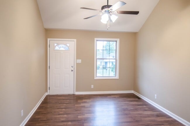 134 Monarch Ln in Clarksville, TN - Building Photo - Building Photo