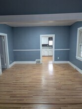 1159 McKinley St, Unit A in Wyandotte, MI - Foto de edificio - Building Photo