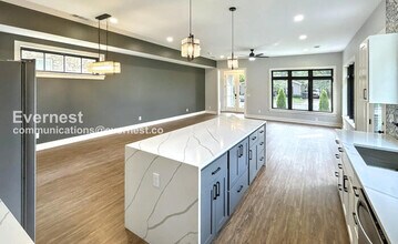 415 S University St in Murfreesboro, TN - Building Photo - Building Photo