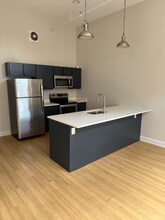 148 Clinton St, Unit 3A in Schenectady, NY - Building Photo - Building Photo