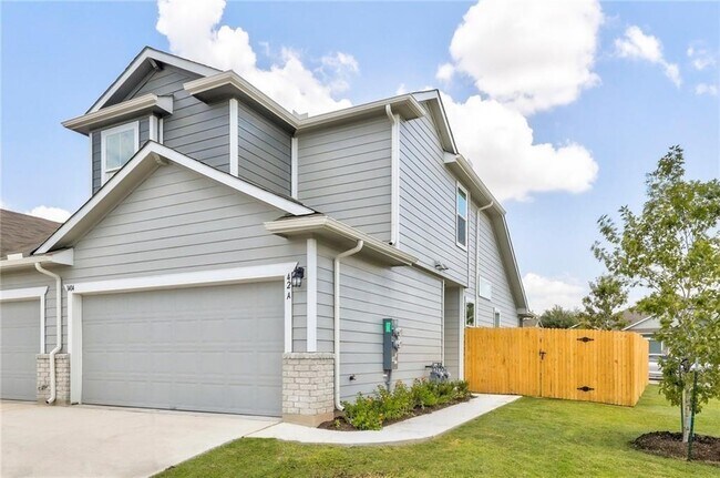 property at 1404 Schlemmer Plaza