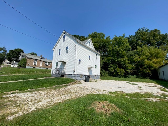 509 Beacon St in Akron, OH - Building Photo - Building Photo