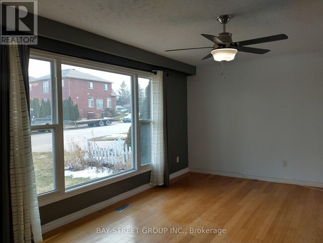 property at 418 Little Ave