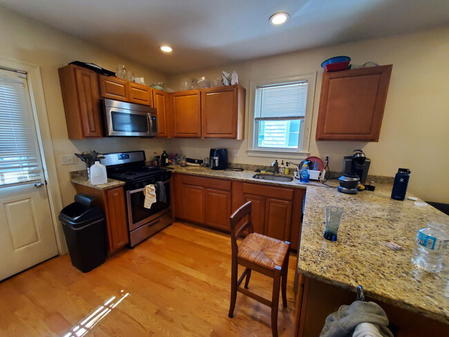 property at 35 Pratt St