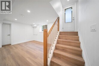 172 E 34th St in Hamilton, ON - Building Photo - Building Photo