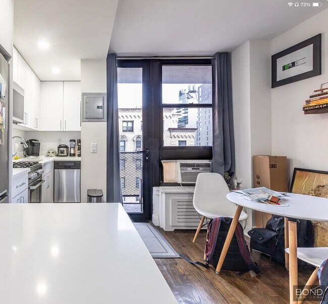 property at 165 E 35th St