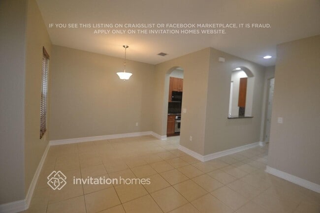 6855 Julia Gardens Dr in Coconut Creek, FL - Building Photo - Building Photo