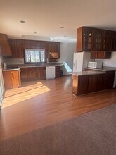 7718 Butternut Ct in Woodridge, IL - Building Photo - Building Photo