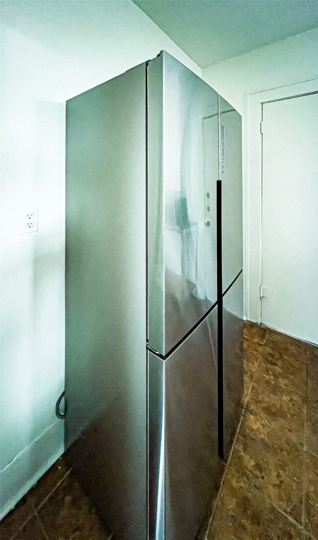 property at 1609 Kipling St