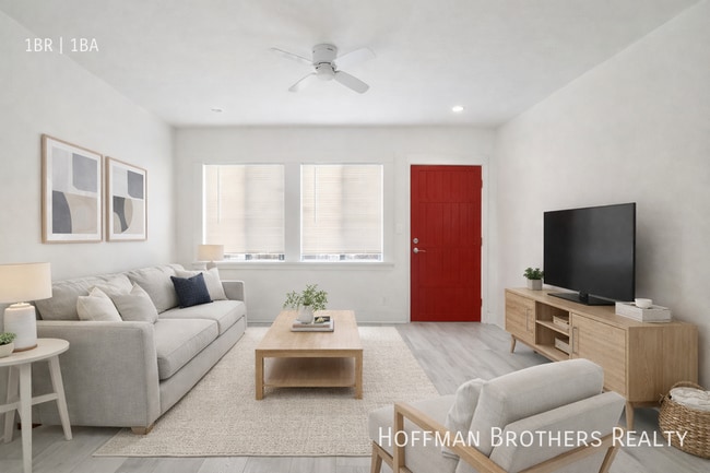 1303 N June St in Los Angeles, CA - Building Photo - Building Photo