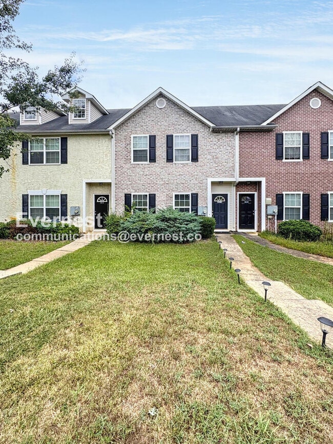 property at 8616 Thomas Ln