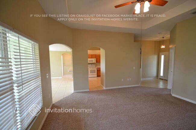 202 Clovis Pass in Winter Haven, FL - Foto de edificio - Building Photo