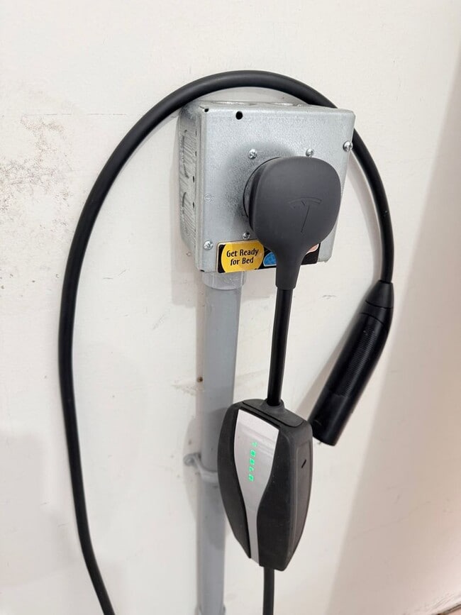 1220 Onyx Ln in Normal, IL - Building Photo - Building Photo