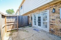 10324 Longmont Dr photo'