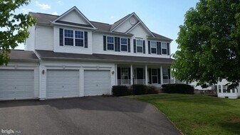 2281 Walnut Branch Drive in Culpeper, VA - Building Photo