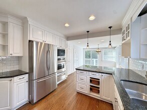 8 1/2 Ells St in Norwalk, CT - Building Photo - Building Photo