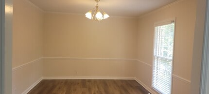 1808 Mountainbrook Dr SE, Unit Uppe Floor in Huntsville, AL - Building Photo - Building Photo