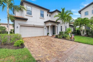 1141 Antaras Ct N in Naples, FL - Building Photo