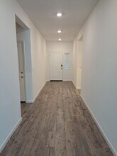 1705 Butterfly Ln in Dixon, CA - Building Photo - Building Photo