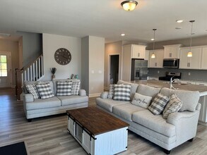 1022 Terraces Ln in Hampstead, NC - Building Photo - Building Photo