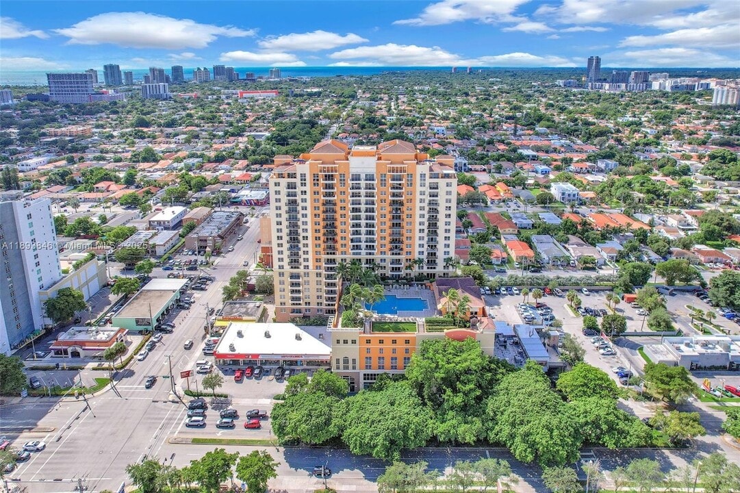 3232 SW 22nd Terrace in Miami, FL - Building Photo