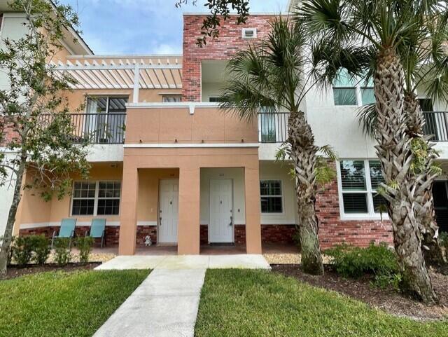 10440 SW Stephanie Way-Unit -4-105 in Port St. Lucie, FL - Foto de edificio
