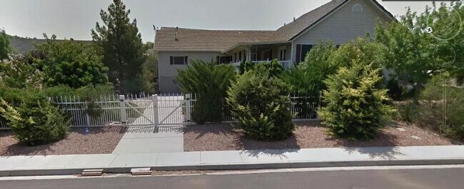 835 Royal Septor Way in Washington, UT - Building Photo - Building Photo
