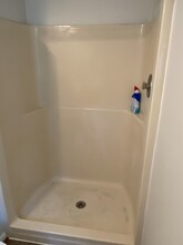 6621 Greenvale Pkwy in Woodlawn, MD - Building Photo - Building Photo