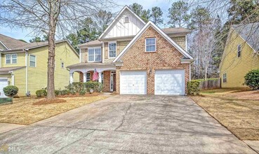 2421 Langstan Ct in Locust Grove, GA - Building Photo - Building Photo