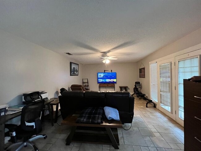 1708 Stanley Ave in Austin, TX - Building Photo - Building Photo