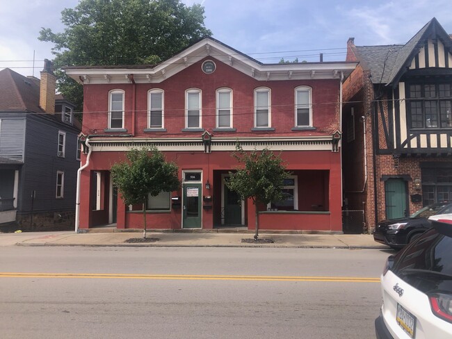 516 3rd Ave in New Brighton, PA - Foto de edificio - Building Photo