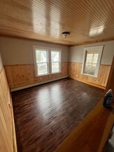 333 Cumberland St in Rumford, ME - Building Photo - Building Photo