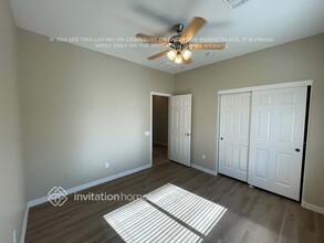 4823 S Grenoble in Mesa, AZ - Foto de edificio - Building Photo