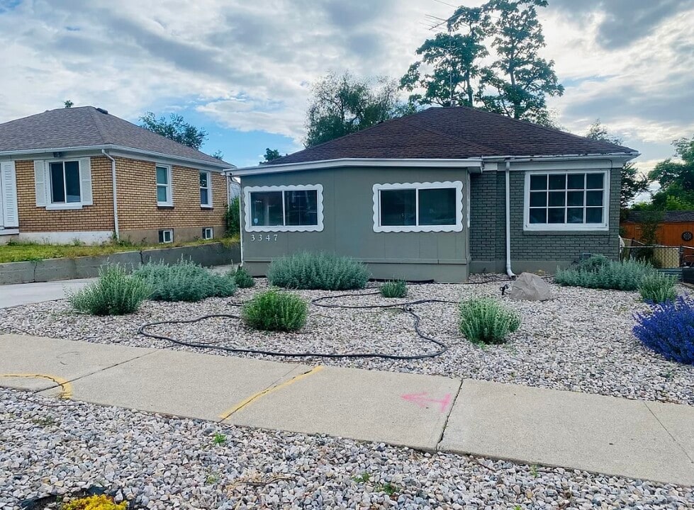 3347 Porter Ave in Ogden, UT - Foto de edificio