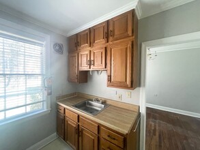 4103 Devine St in Columbia, SC - Building Photo - Building Photo