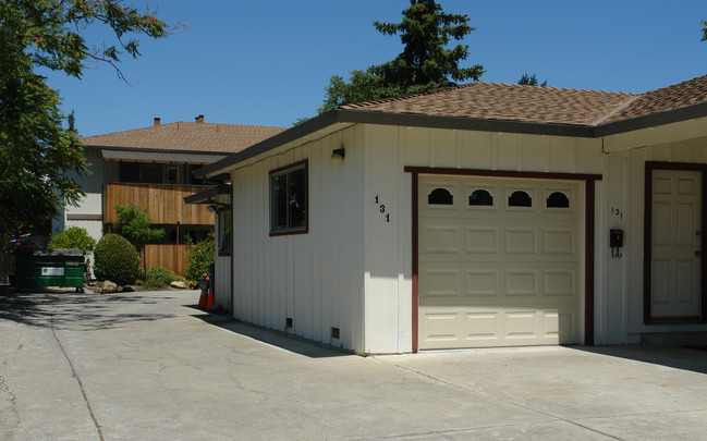 131 Shelley Ave in Campbell, CA - Building Photo - Building Photo