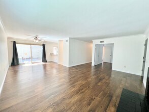 10642 Caminito Derecho in San Diego, CA - Building Photo - Building Photo
