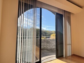 Shorewood Apartments in Madison, WI - Foto de edificio - Building Photo