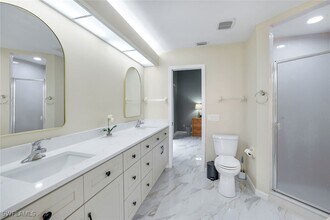 156 Sabal Lake Dr in Naples, FL - Building Photo - Building Photo