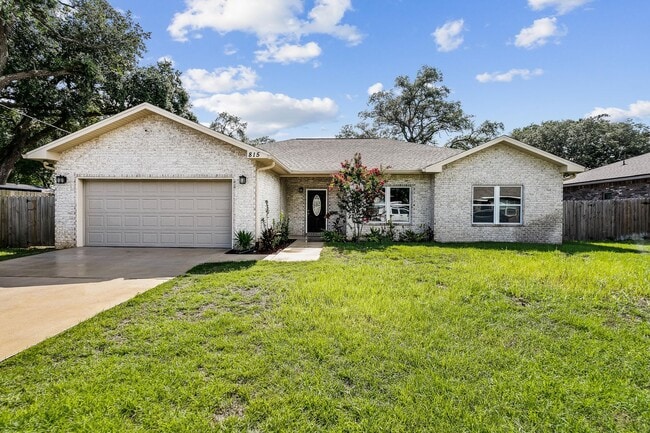 property at 815 Hilltop Rd