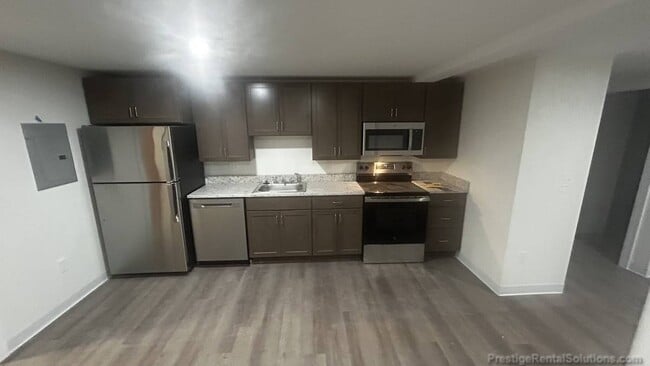 1751 Washington St, Unit 2 in Braintree, MA - Building Photo - Building Photo