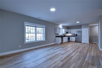 642 Stafford Ave in Bristol, CT - Building Photo - Building Photo