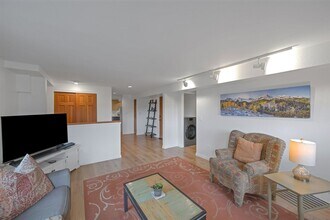 7980 Fairview Rd in Boulder, CO - Building Photo - Building Photo