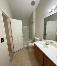 6940 Rogers Point in Lithonia, GA - Foto de edificio - Building Photo